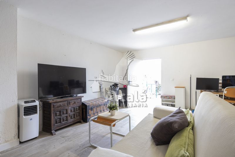 Foto 15fe1935-0e5c-462f-ba5a-8a4b286e88a5. Casa amb calefacció piscina a Torrejón del Rey