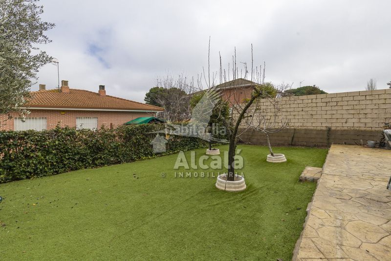 Foto 201d1d04-323f-4d20-900d-75ee2c4f7b13. Casa amb calefacció piscina a Torrejón del Rey
