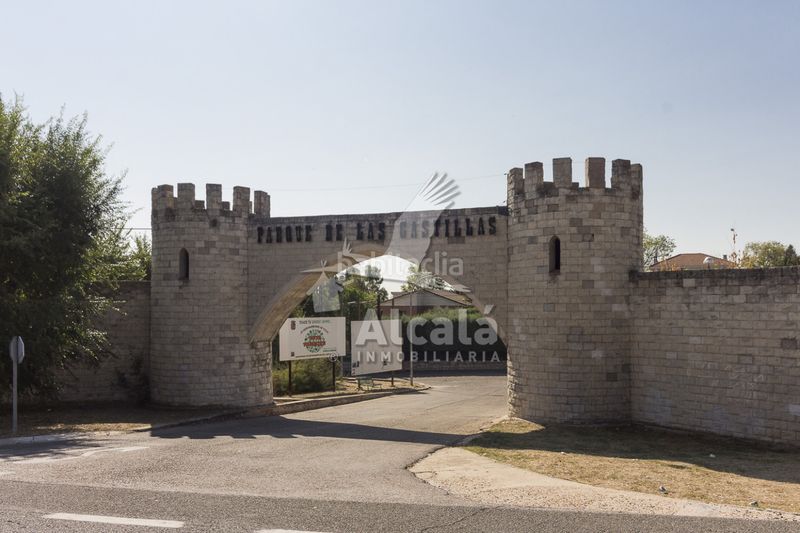 Foto 327af21f-25f9-4fc2-b5ca-9cfef763eaf5. Casa amb calefacció piscina a Torrejón del Rey