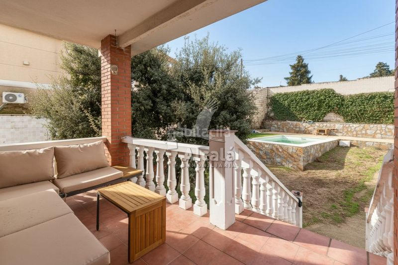 Foto 3eff83fd-2fb1-4e0f-92ce-3512eee9000d. Casa amb calefacció piscina a Torrejón del Rey