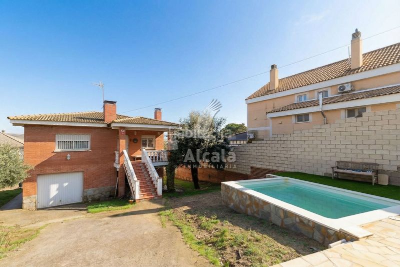 Foto 5ade4b66-f422-4034-9d36-60a51582fdab. Casa amb calefacció piscina a Torrejón del Rey