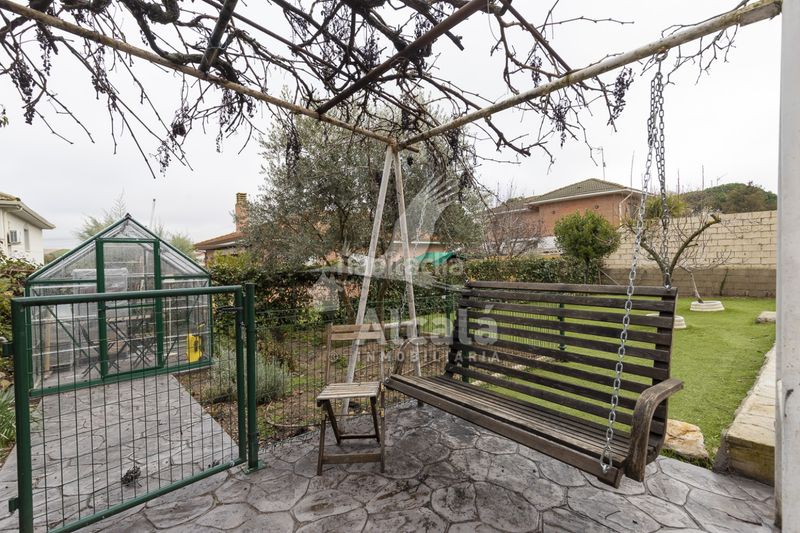 Foto 9a7a2c6c-af9b-4963-9981-18e9ef1c3419. Casa amb calefacció piscina a Torrejón del Rey