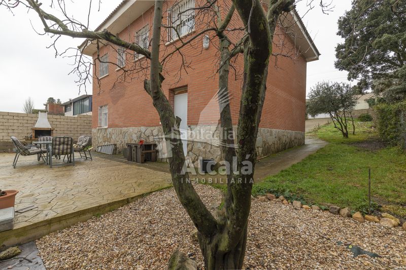 Foto bbc53c40-9da5-44f9-8bf5-bbb1adada043. Casa amb calefacció piscina a Torrejón del Rey