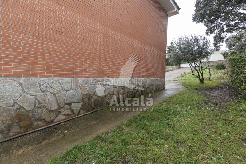 Foto c04d3783-d604-4caf-80cc-a770ee3cdb28. Casa amb calefacció piscina a Torrejón del Rey