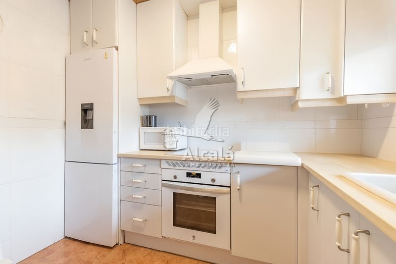 Foto ca7d428f-f259-4359-b747-e7cb0ee783e7. Casa amb calefacció piscina a Torrejón del Rey