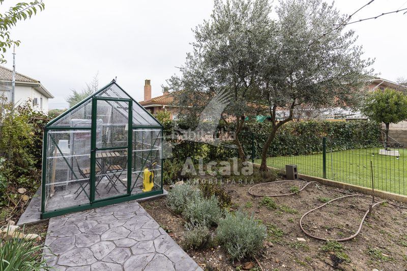 Foto f5e10aff-0448-49ad-a08e-49127fda2b5b. Casa amb calefacció piscina a Torrejón del Rey