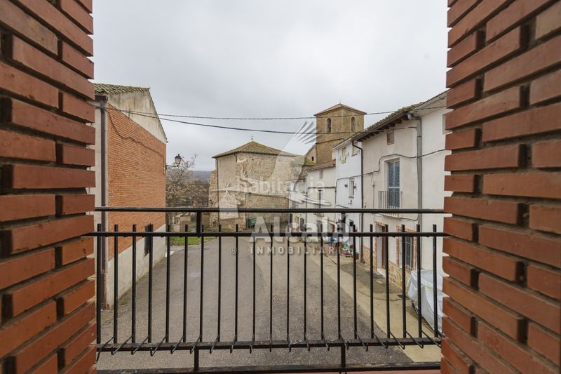 Foto 007c3926-1d84-430b-ba6c-e9e89fb1856c. Casa amb aparcament a Armuña de Tajuña