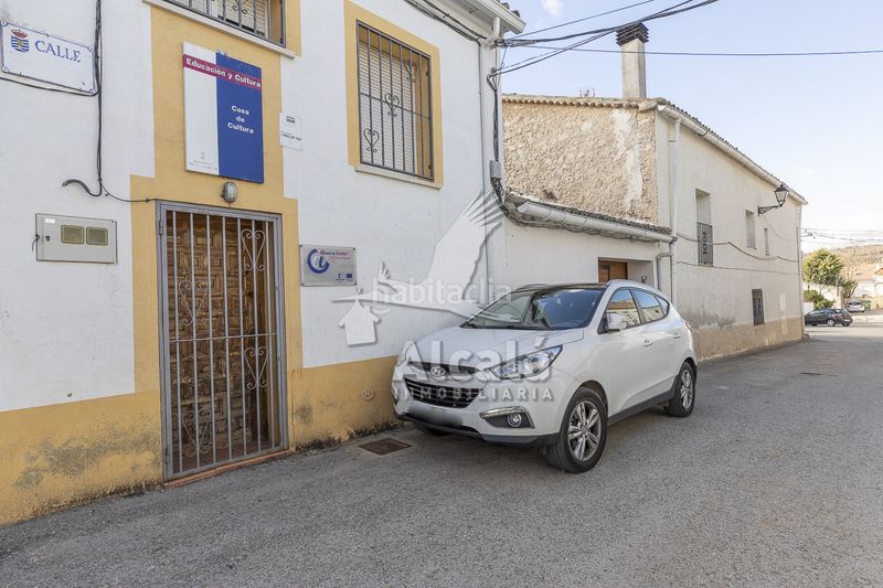 Foto 460112c5-35cd-481c-a2b0-f8c6785595c3. Casa amb aparcament a Armuña de Tajuña