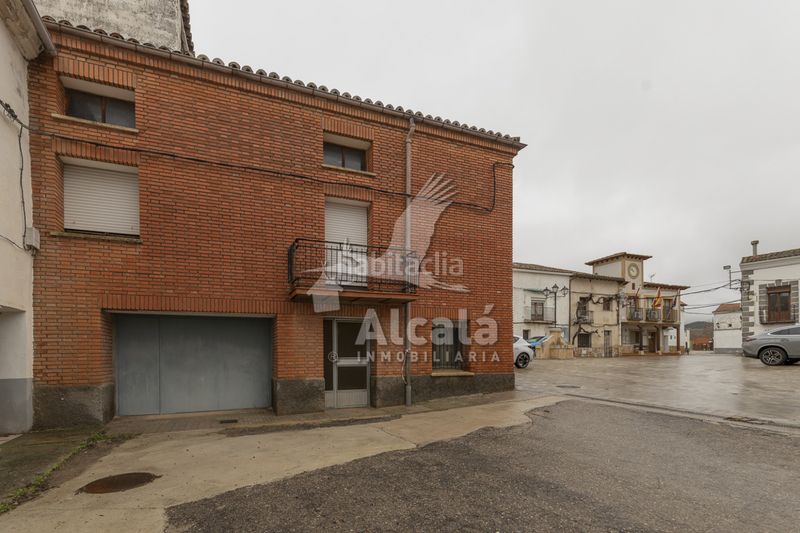 Foto 58931092-70b6-4084-bb4f-bf7b42269158. Casa amb aparcament a Armuña de Tajuña
