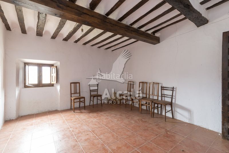 Foto 7d9fd4ba-84a5-4706-af85-e79ee8c60dd5. Casa amb aparcament a Armuña de Tajuña