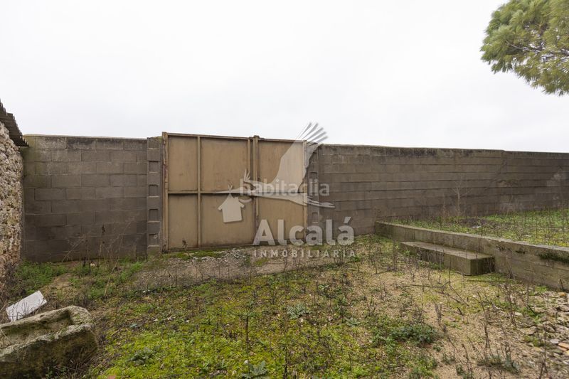 Foto b6f3de63-a6d4-4539-b8a9-8b4348040184. Casa amb aparcament a Armuña de Tajuña