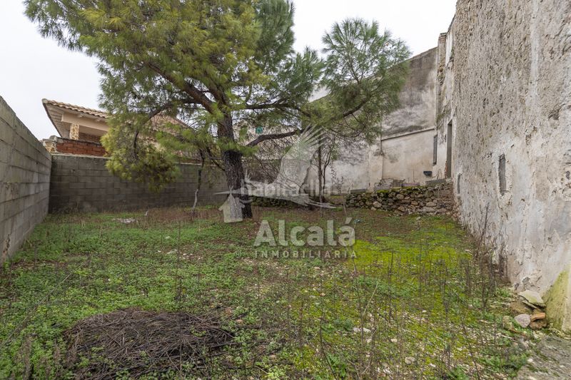 Foto c36780ca-50cd-42c1-bb78-c4ee08b96eb9. Casa amb aparcament a Armuña de Tajuña