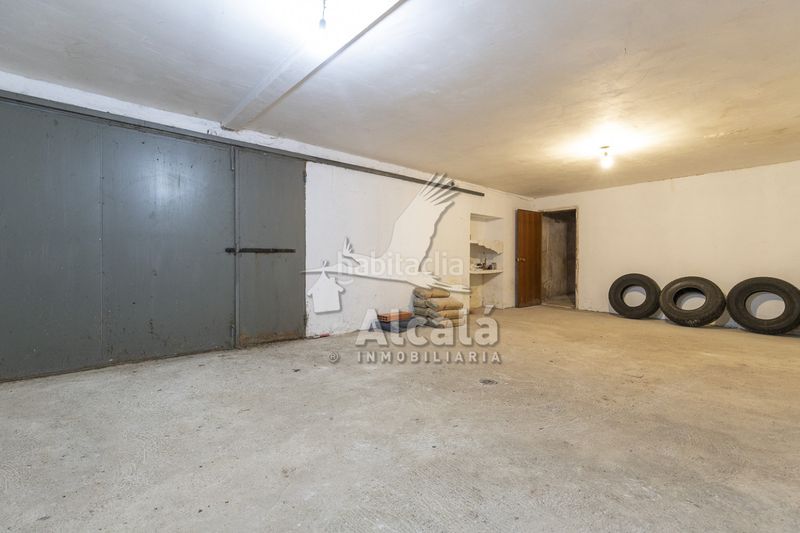 Foto c4d98cd5-724c-47b3-8cd8-ea9458904066. Casa amb aparcament a Armuña de Tajuña