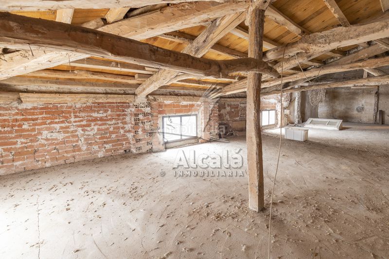 Foto d8723a73-1c8a-401a-a335-b4a968359494. Casa amb aparcament a Armuña de Tajuña
