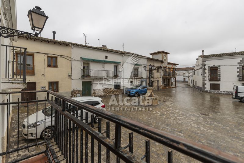 Foto e791b01e-5b5b-4cd0-b4e8-1a510a60e8d0. Casa amb aparcament a Armuña de Tajuña