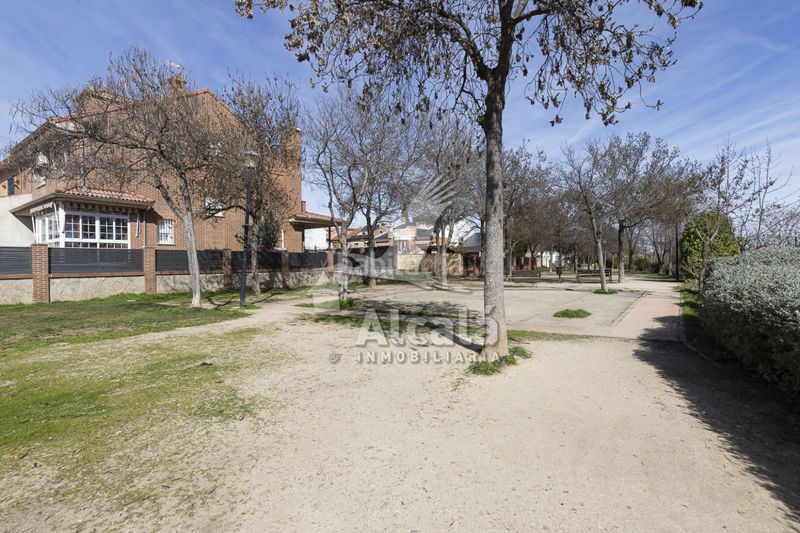 Foto fb4689ec-7d07-4995-8465-1d08581d01d2. Finca rústica a El Vallejo Azuqueca de Henares