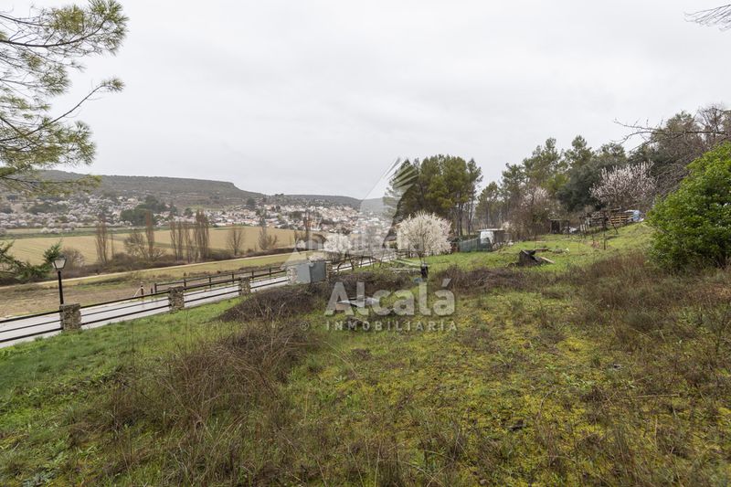 Foto 8a220848-081d-4382-80eb-43a5a61bf214. Terreny residencial a Ambite