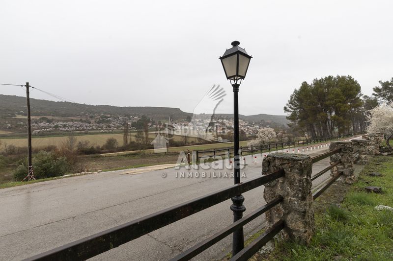 Foto bc9b443a-ecd1-4372-a093-987c37516beb. Terreny residencial a Ambite