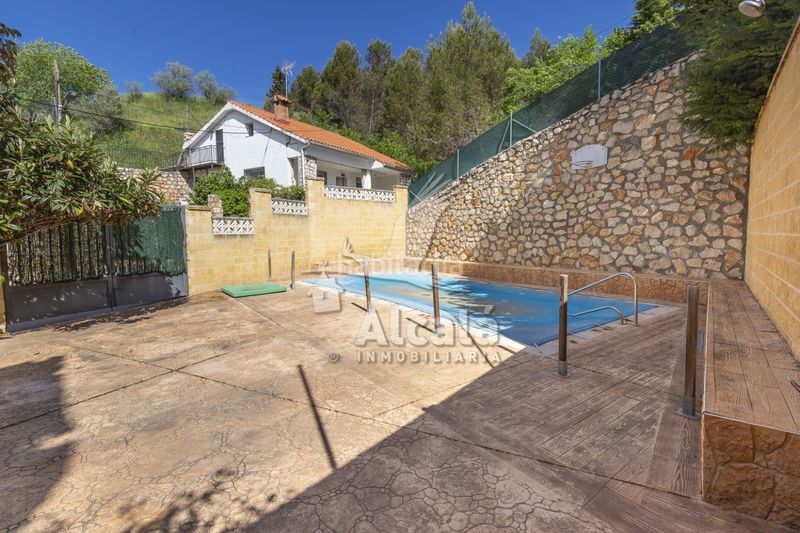 Foto b8b08851-eee4-4326-8916-2f5926cd381b. Casa amb calefacció piscina a Hontoba