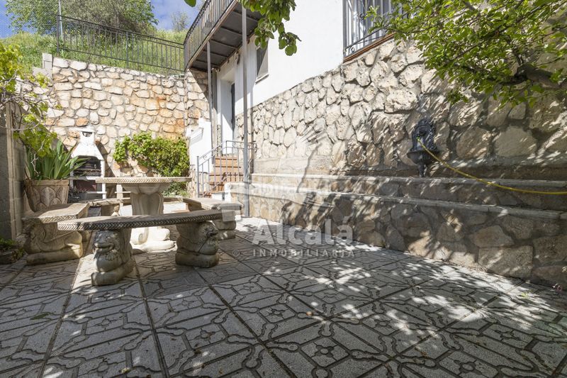 Foto e38f73d2-92d5-4794-9bdd-be5e4eac1cd6. Casa amb calefacció piscina a Hontoba