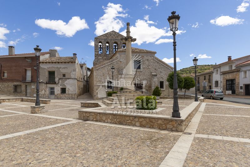 Foto ef0715b3-944b-4c3c-bb2d-2c98bc6ad99f. Casa amb calefacció piscina a Hontoba