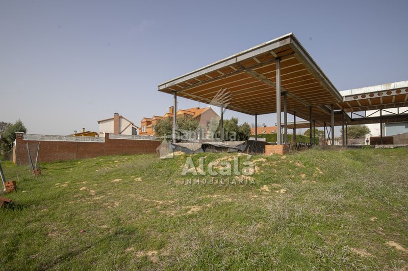 Foto e7df87a3-9be0-4aac-9db3-0e3d47ec7bc0. Finca rústica a Villalbilla pueblo Villalbilla