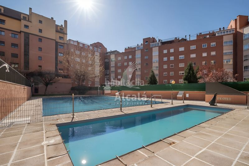 Foto 4d82feea-fd35-481c-bf2b-92b84bf08498. Pis amb calefacció aparcament piscina a Ensanche Alcalá de Henares