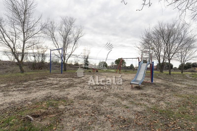 Foto bfae7360-726a-4a92-81fb-3d6b7f917d9e. Finca rústica a Pioz
