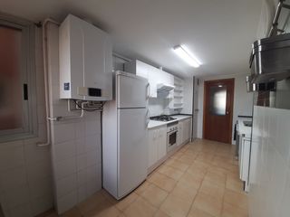 Lloguer Pis a Colonia-Bripac. Alcalá inmobiliaria te presenta esta vivienda de alquiler en alc