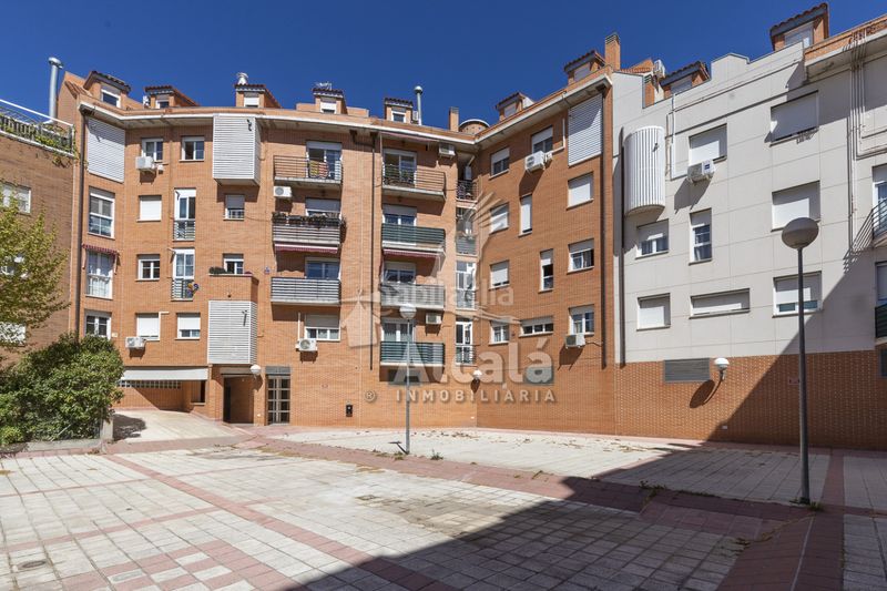 Foto 05c6466f-be90-4771-853a-0c0ed9b5e331. Pis amb calefacció aparcament a Fresnos I y II Torrejón de Ardoz