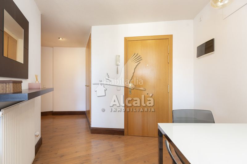 Foto ae17ef34-426a-48cd-b015-97cb210678fc. Pis amb calefacció aparcament a Fresnos I y II Torrejón de Ardoz