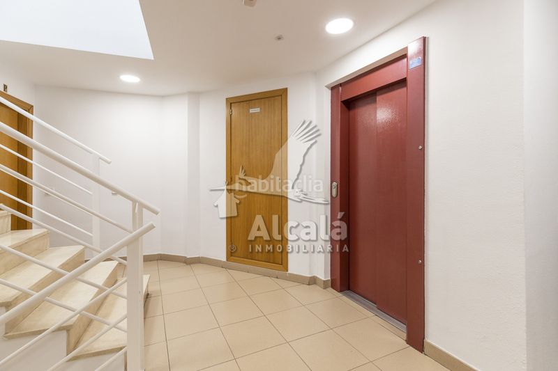 Foto b76e0d61-38d8-4895-85f5-b680a3d04b6a. Pis amb calefacció aparcament a Fresnos I y II Torrejón de Ardoz