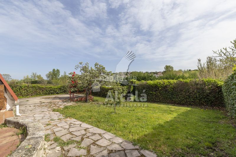Foto 15addc66-a3e4-4e0e-9e58-cdd0a46d7c02. Casa amb calefacció a Torrejón del Rey