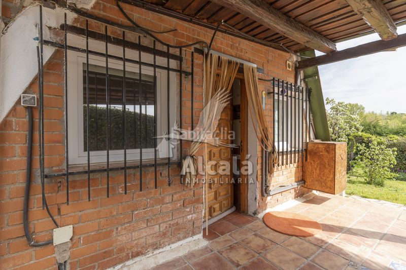 Foto 300a9315-05ca-478a-ab1e-4a70a763061e. Casa amb calefacció a Torrejón del Rey