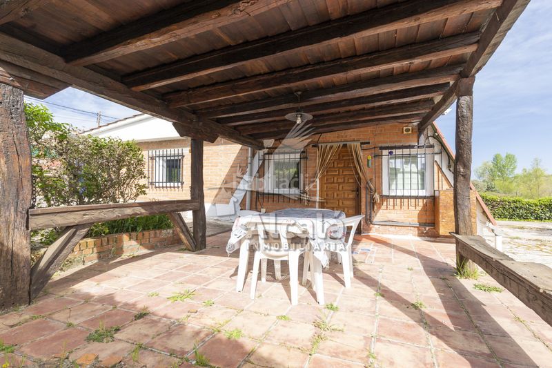 Foto 4e2902f8-a543-49f8-9122-4105d40c1ea3. Casa amb calefacció a Torrejón del Rey