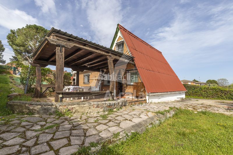 Foto eea1458e-2a53-4366-85a3-bccde22e9d1d. Casa amb calefacció a Torrejón del Rey