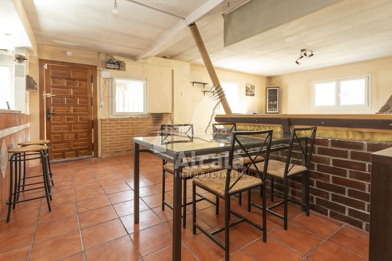 Foto f19b48a2-dddb-4268-960c-2a8cb6387bd4. Casa amb calefacció a Torrejón del Rey