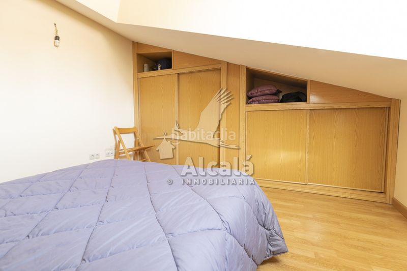 Foto 2cefa200-6a62-4846-8cb0-ad250b4583be. Pis amb calefacció aparcament a Chiloeches