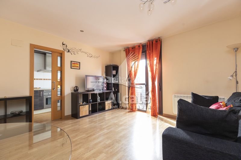 Foto 3321f739-70eb-4d06-b653-e65cdcdda9ca. Pis amb calefacció aparcament a Chiloeches