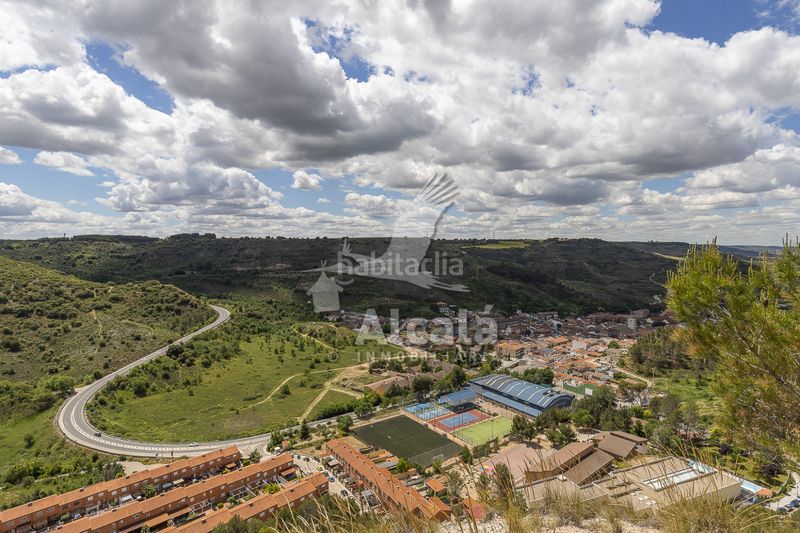 Foto 5bed80c2-a10e-483a-a856-2a83a6a1d810. Pis amb calefacció aparcament a Chiloeches