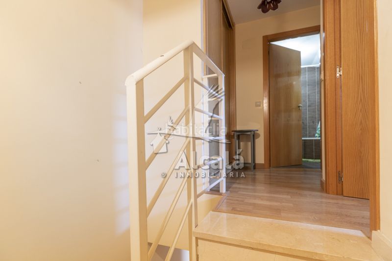 Foto 5d429309-173a-4b7a-a0b1-44b0657a5836. Pis amb calefacció aparcament a Chiloeches