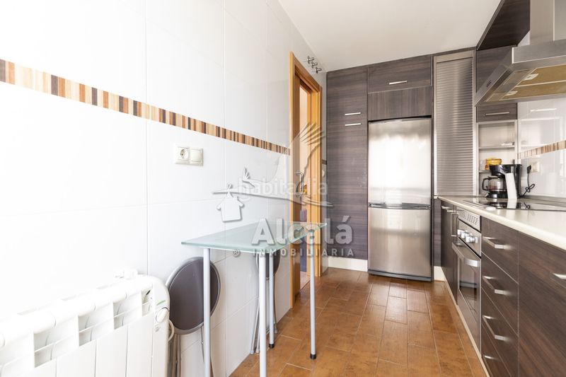 Foto 80e8bdb1-2f2d-4009-8247-6d472bbb8ec0. Pis amb calefacció aparcament a Chiloeches