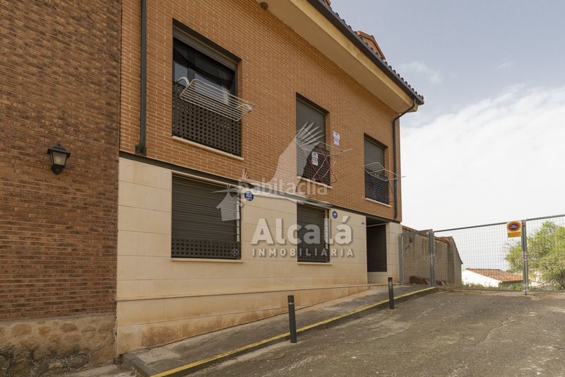 Foto 8ba9c38e-0c52-4137-9326-318a60d7fdd4. Pis amb calefacció aparcament a Chiloeches