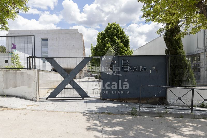 Foto a4812ce7-d86b-49c4-a3f1-bae8c71a06b8. Pis amb calefacció aparcament a Chiloeches