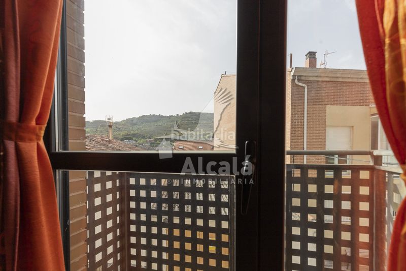 Foto c417ee95-64c8-488f-a327-7957cbb3f9ee. Pis amb calefacció aparcament a Chiloeches