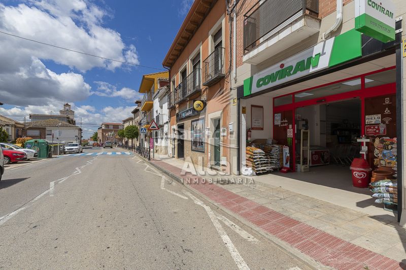 Foto da04486d-98a4-45f0-a77c-045d4f0a5deb. Pis amb calefacció aparcament a Chiloeches