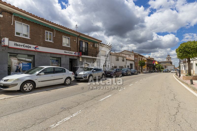 Foto f77ac872-a9ab-4488-b9c7-6b6da5c7eb48. Pis amb calefacció aparcament a Chiloeches