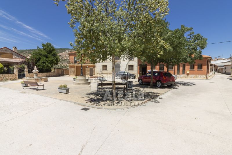 Foto 68319d2f-1c4f-4c72-8195-ee903cdbc397. Casa a Utande