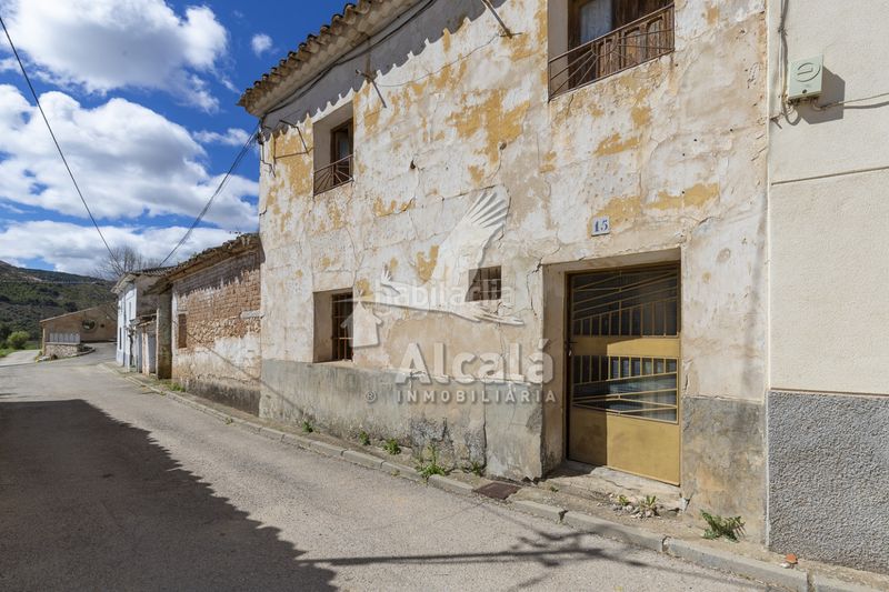 Foto b44a343d-07a9-4bd7-a3df-a9a010d2bfd6. Casa a Utande