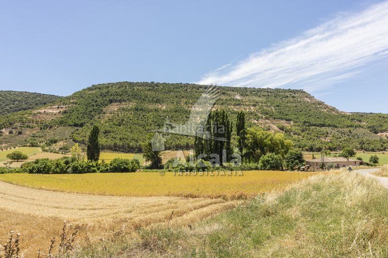 Foto e8663afb-04cd-46ef-af9e-b036e7e75434. Casa a Utande